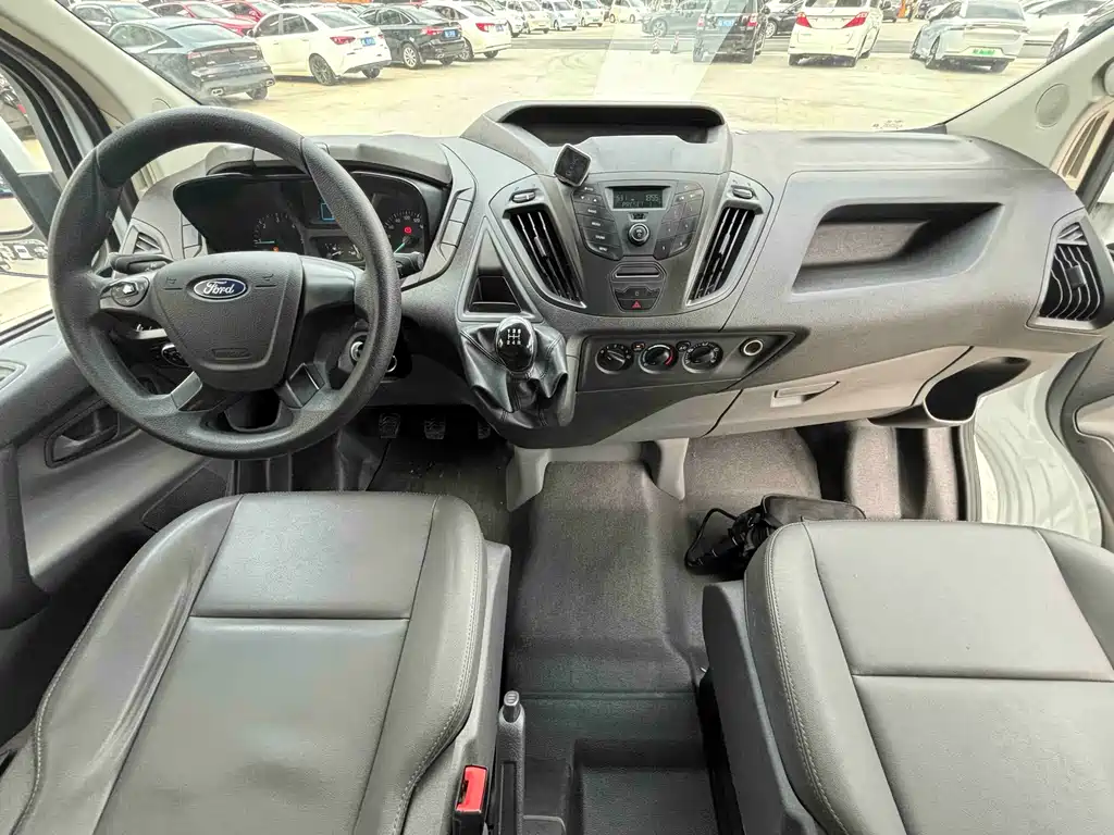 Transit 2.0 T Diesel Business Travel MWB Mid Roof 9-seat CN-VI