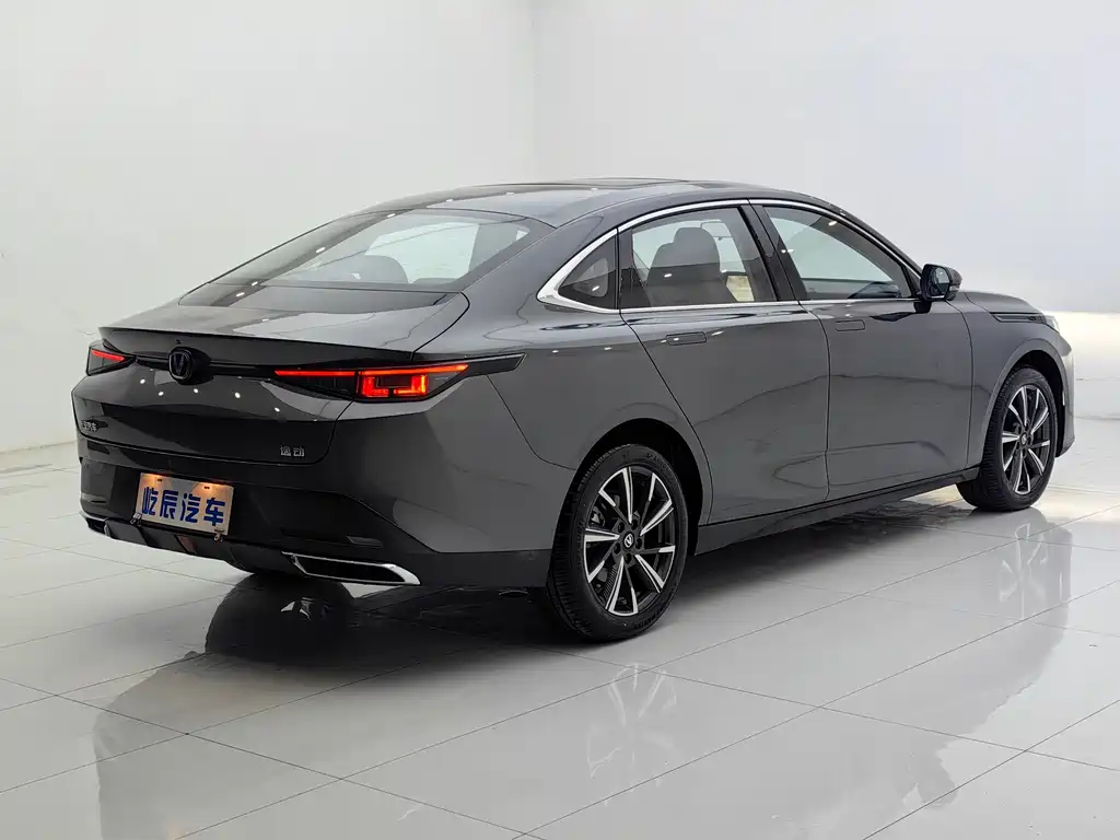 Eado 1.5 T GDI Auto Flagship