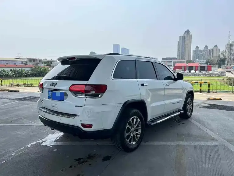 Jeep Grand Cherokee (Import) 3.0 TD Diesel Comfort Enjoyment Navigation
