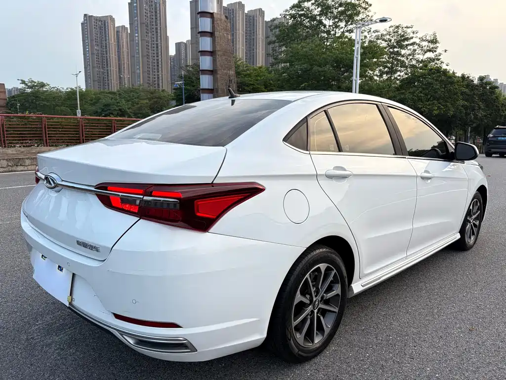 Arrizo GX Champion 1.5 L CVT Premium