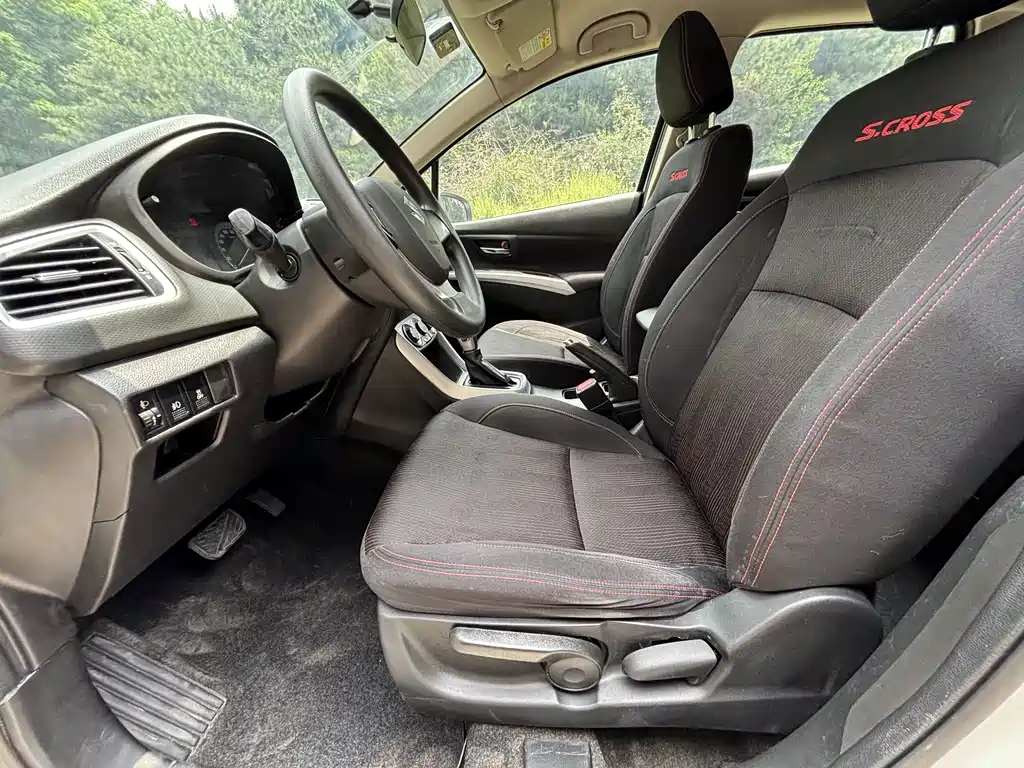 S-Cross 1.6 L CVT 2 WD Progressive