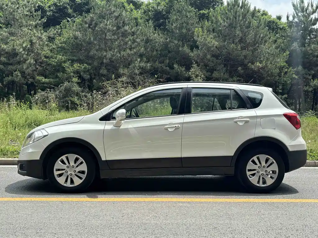 S-Cross 1.6 L CVT 2 WD Progressive