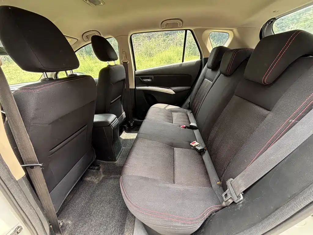 S-Cross 1.6 L CVT 2 WD Progressive