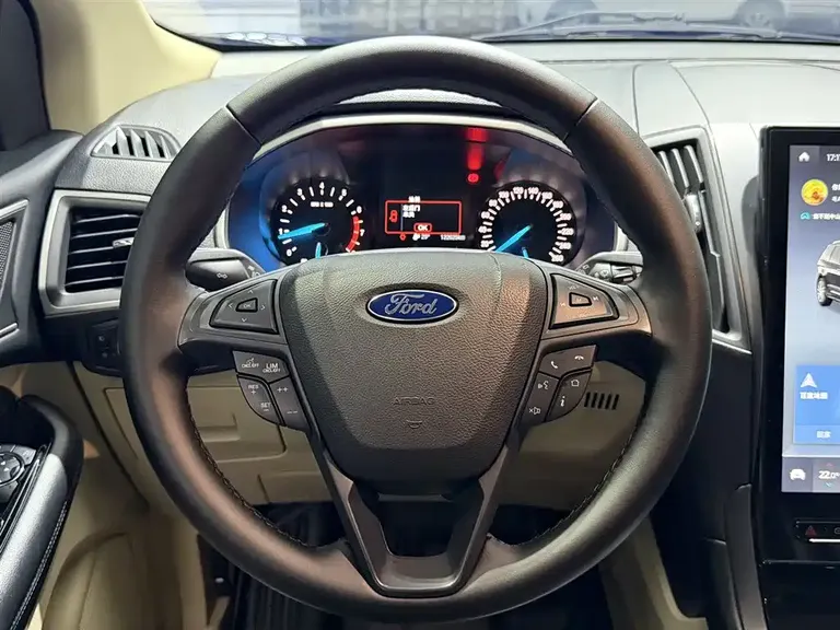 Ford Edge EcoBoost 245 2 WD Elite Sharp 5-seat