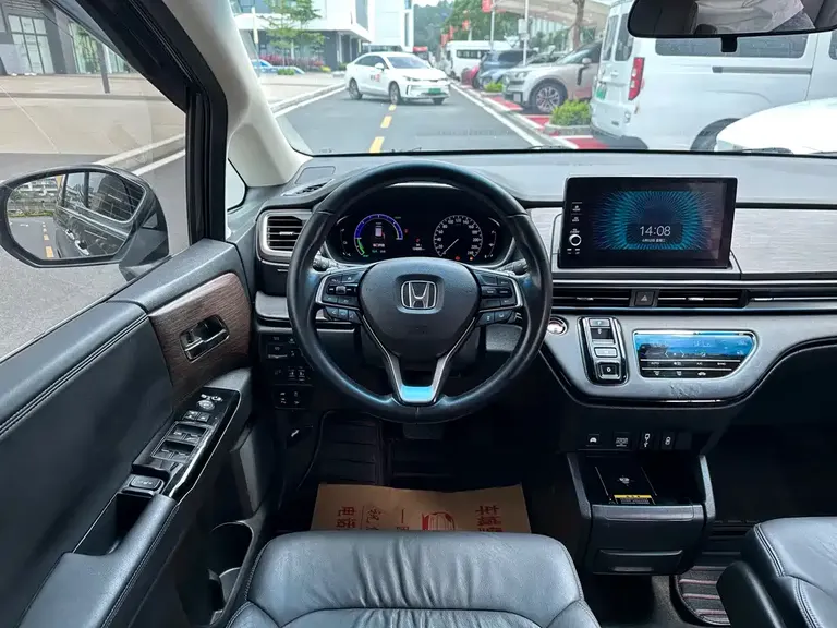 Honda Odyssey 2.0 L e:HEV Sharp· Leading Enjoyment