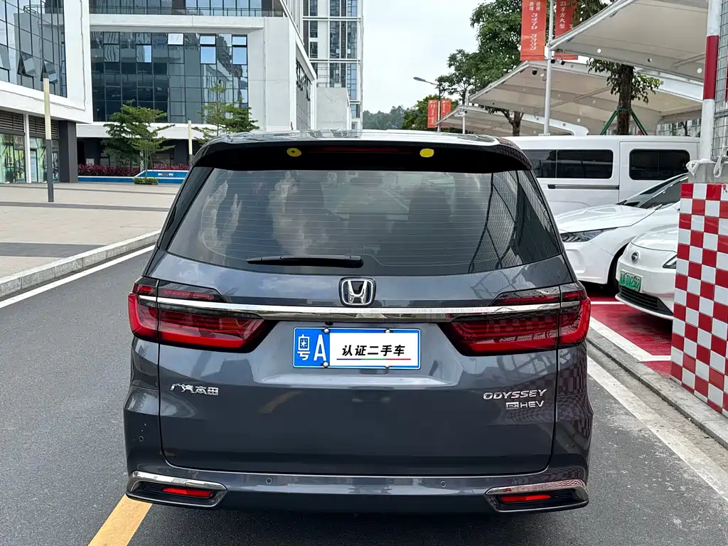 Odyssey 2.0 L e:HEV Sharp· Leading Enjoyment