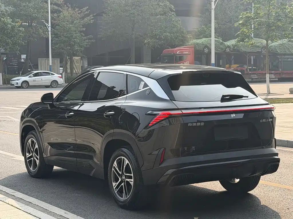 Jetour Shanhai L6 1.5 TD DHT MAX