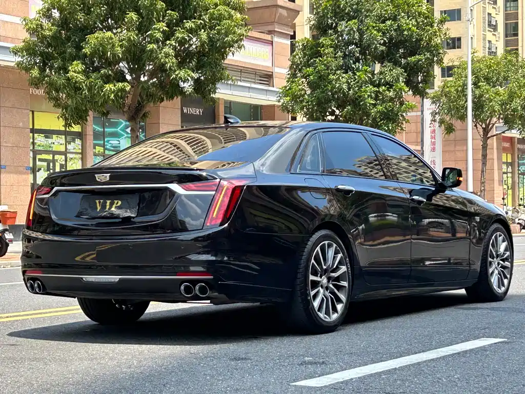 Cadillac CT6 28 T Luxury Sport