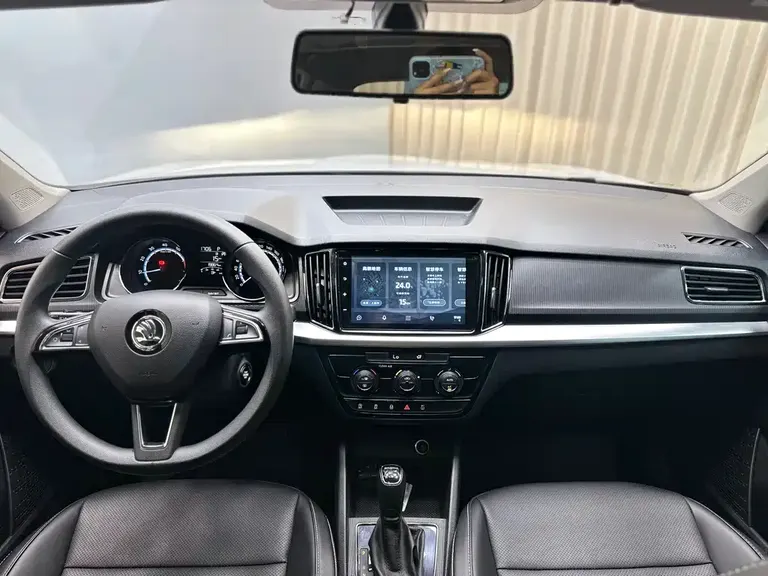 Skoda Kamiq 1.5 L Auto Comfort Enjoyment