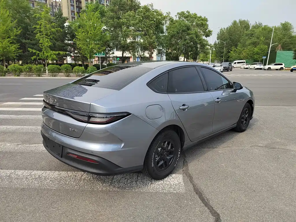 Seal 05 DM-i DM-i Smart Drive 55 KM Luxury