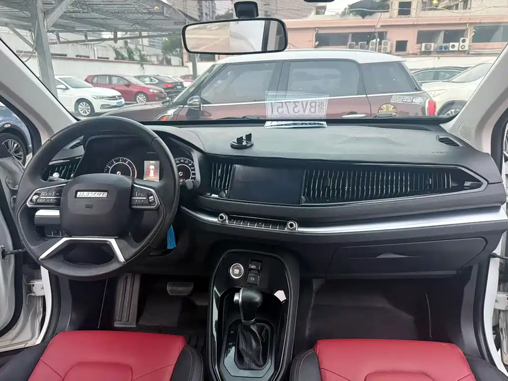 Haval H2 s 哈弗H2 s 2018款 红标 1.5 T 双离合豪华型