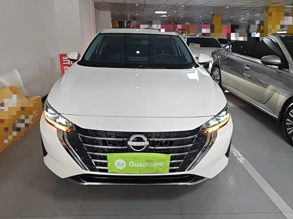 Sylphy Facelift 1.6 L CVT Joy
