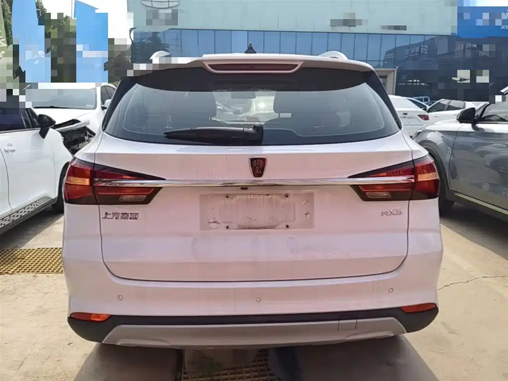 Roewe RX3 1.6 L CVT 4 G Connected Super Cool Elite