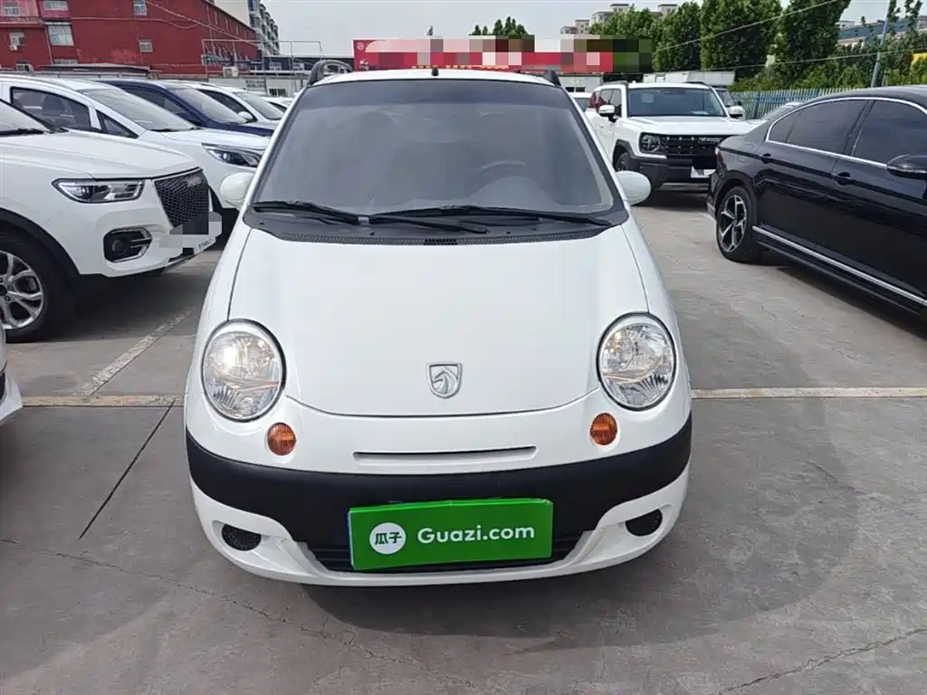 Lechi Facelift 1.0 L Manual P-TEC Standard