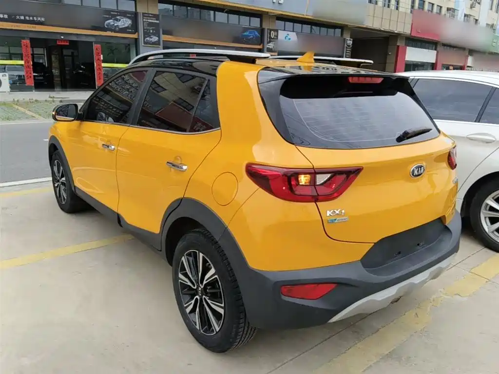Stonic 1.4 L Auto Sport CN-VI