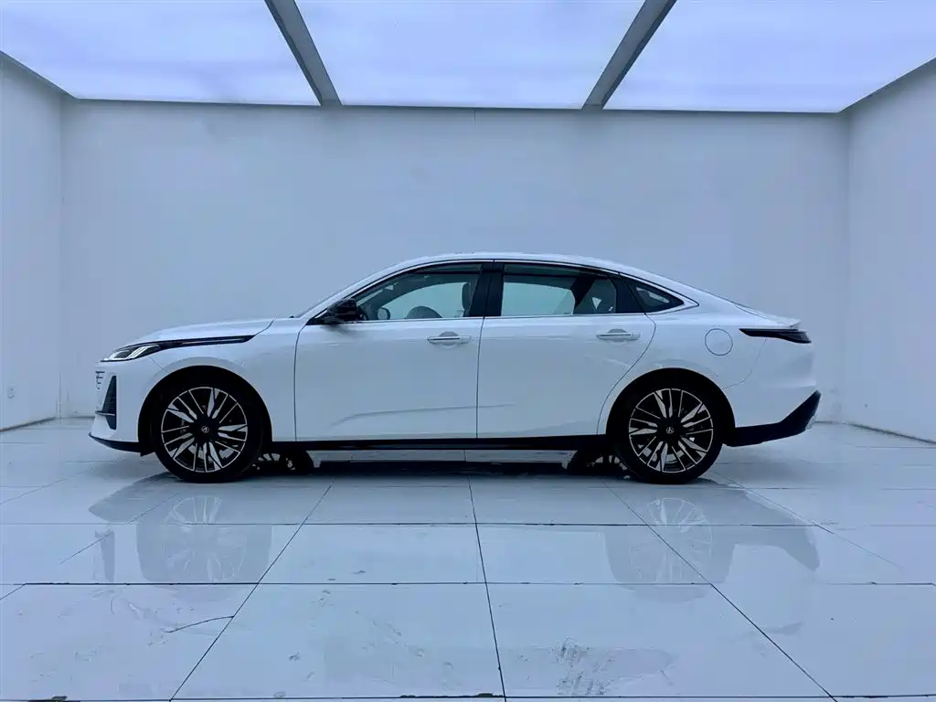 Eado 逸动 2026款 第四代 1.5 T 500 Bar 智享型