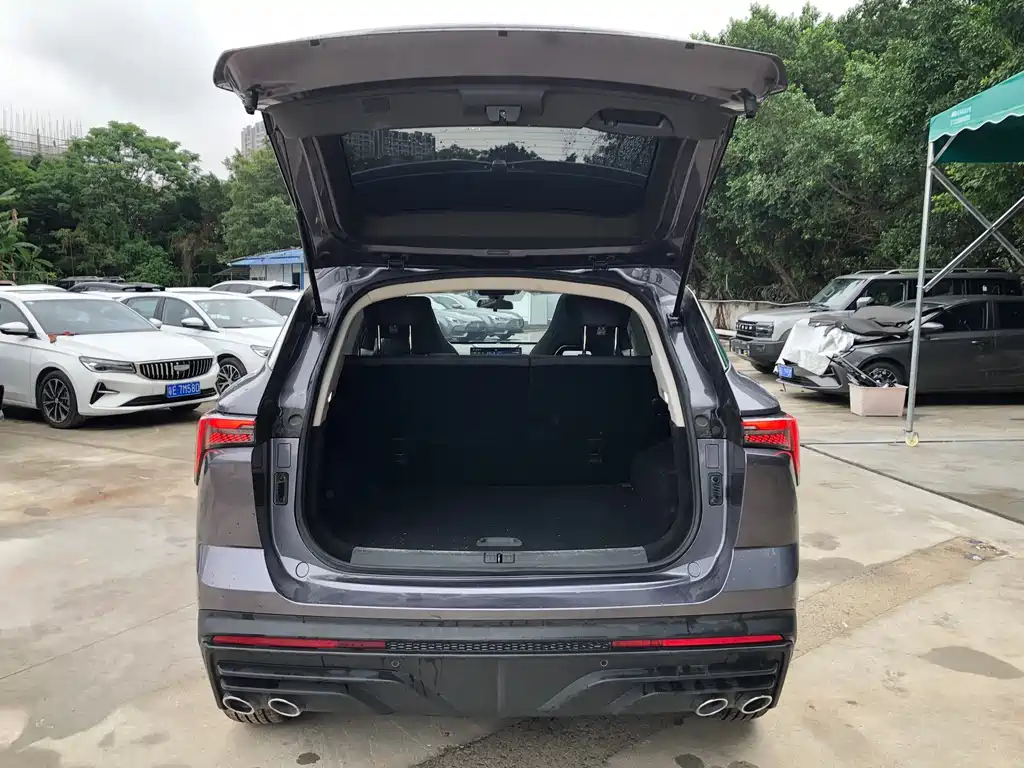 Jetour Dasheng 1.5 T DCT Luxury
