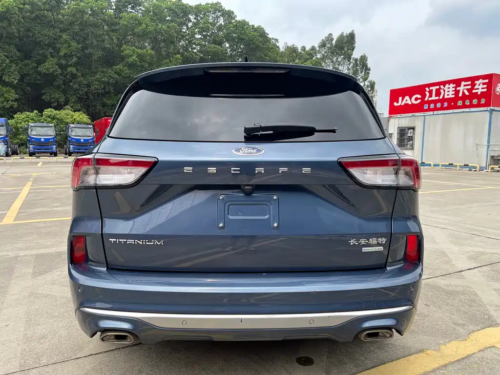 Escape EcoBoost 245 2 WD Smart Home Enjoyment