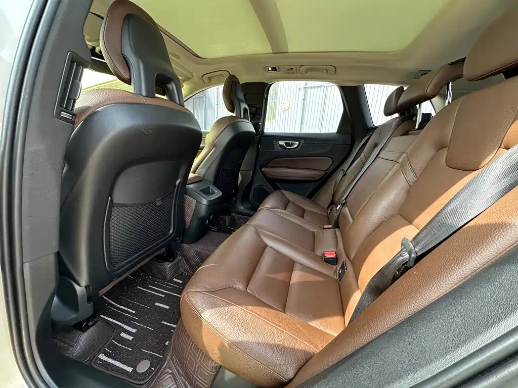 Volvo XC60 T5 4 WD Smart Vision