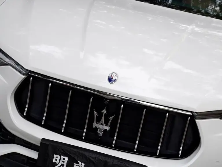 Maserati Levante 3.0 T Standard CN-V