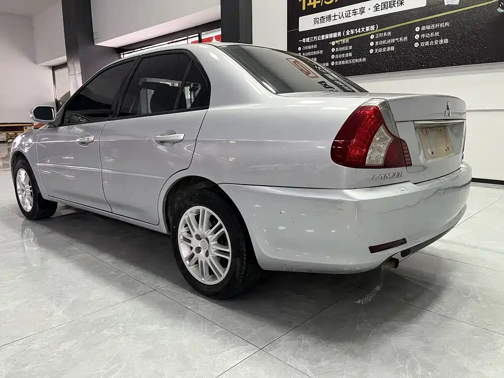 Lancer 蓝瑟 2012款 1.6 L 手动舒适版SEi