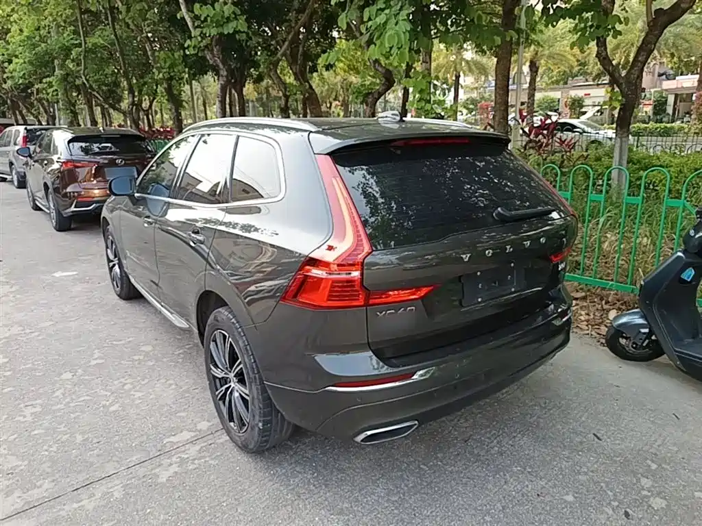 Volvo XC60 T5 4 WD Smart Vision Luxury