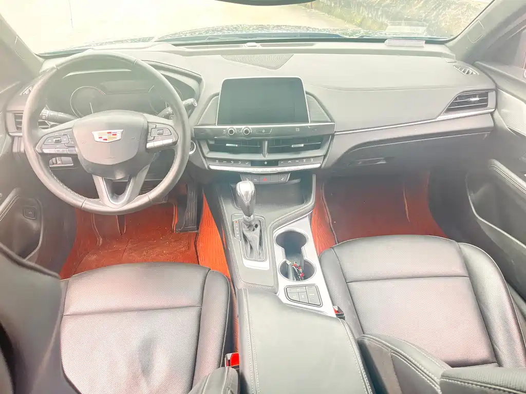 Cadillac CT4 28 T Luxury