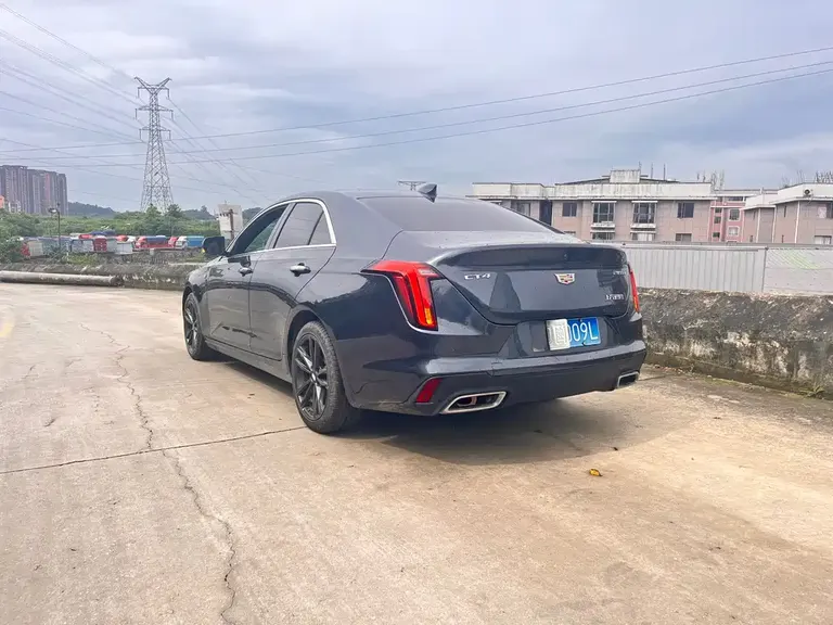 Cadillac CT4 28 T Luxury
