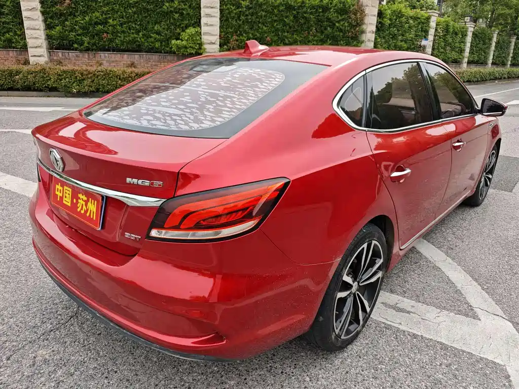 MG6 20 T Auto Trophy Premium Internet CN-VI