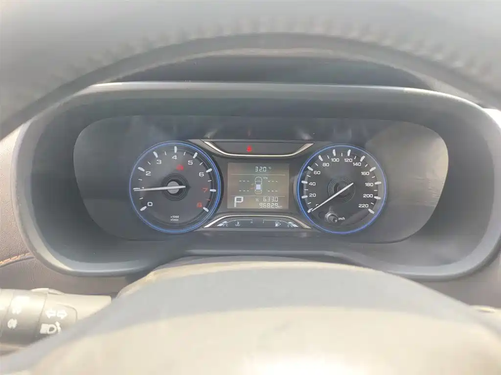 GAC Trumpchi GS3 235 T Auto Elite