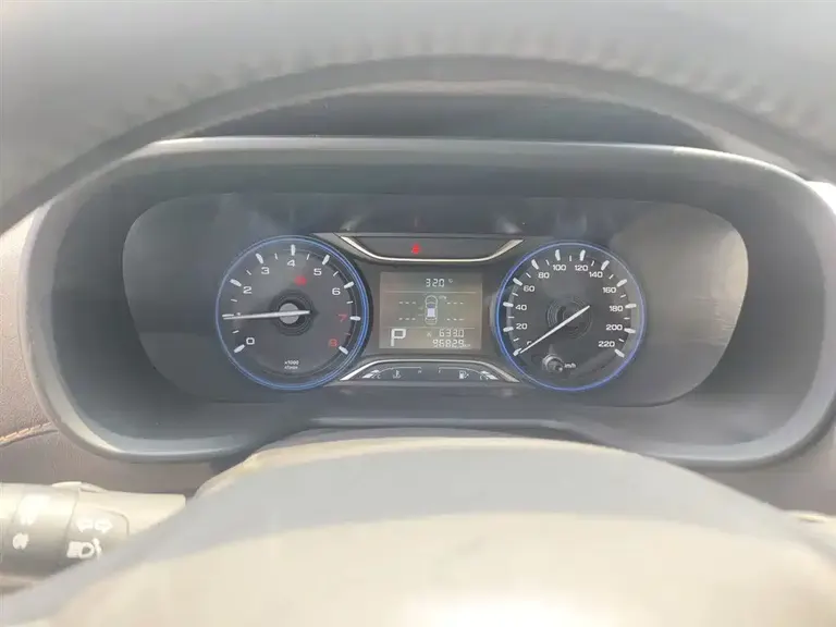 GAC Trumpchi GS3 235 T Auto Elite