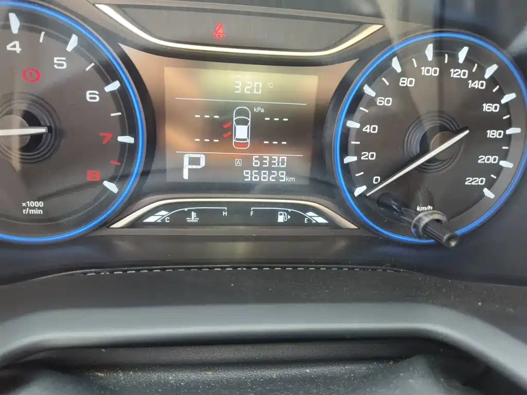 GAC Trumpchi GS3 235 T Auto Elite