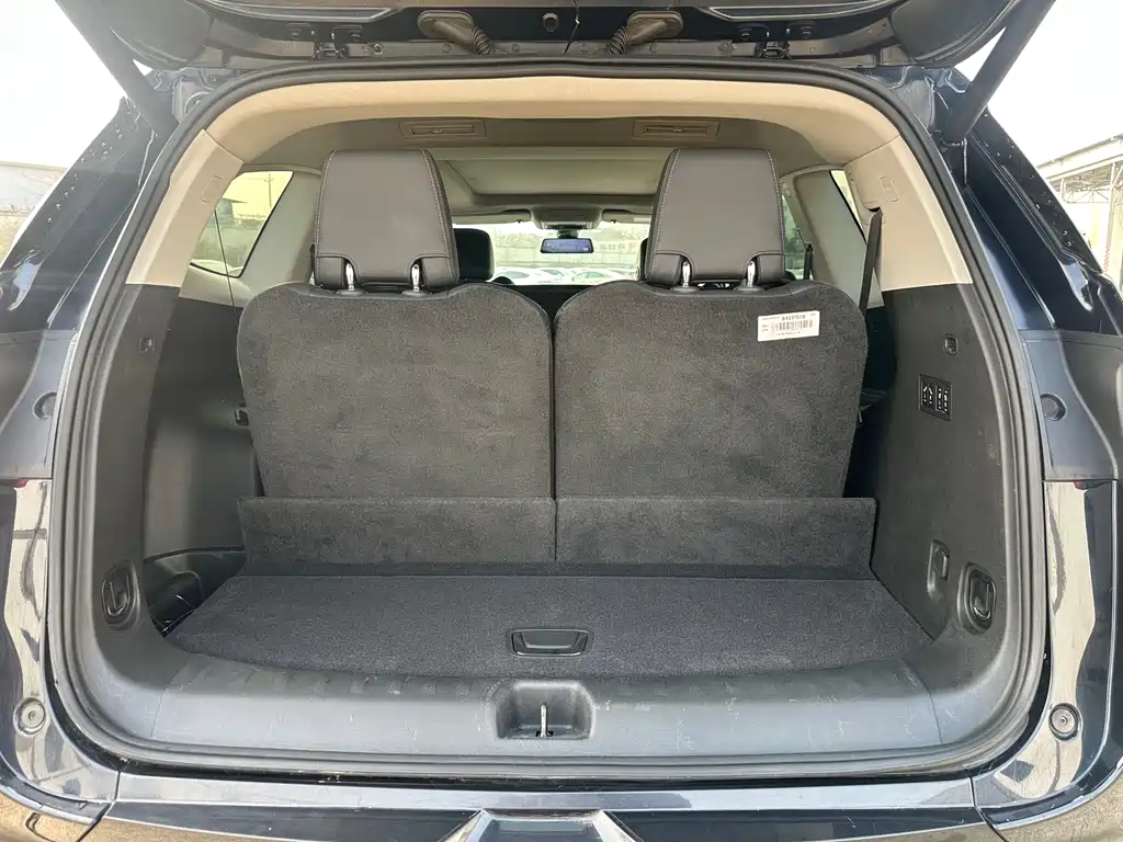 Enclave 28 T 2 WD Distinguished