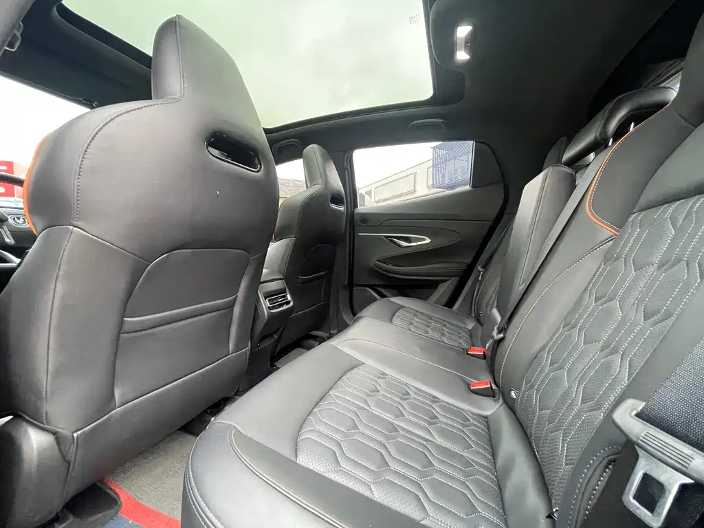 Changan UNI-T 1.5 T Sport Distinguished