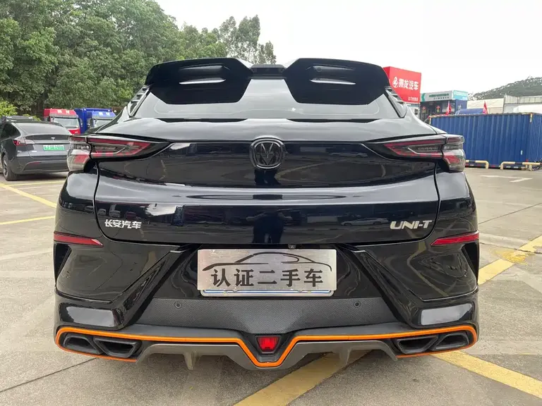Changan UNI-T 1.5 T Sport Distinguished