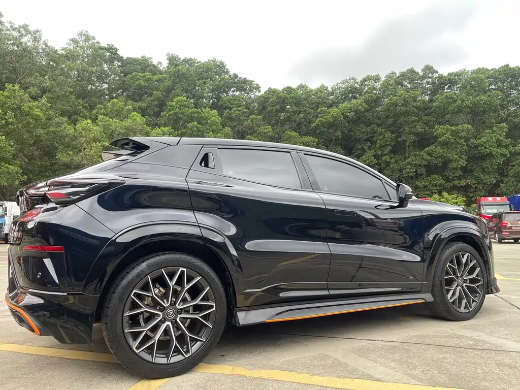 Changan UNI-T 1.5 T Sport Distinguished
