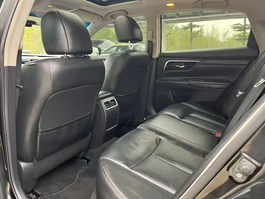 Teana Facelift 2.0 L XL Comfort