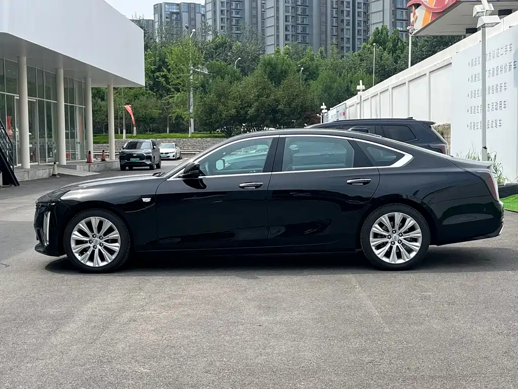 Cadillac CT6 28 T Flagship