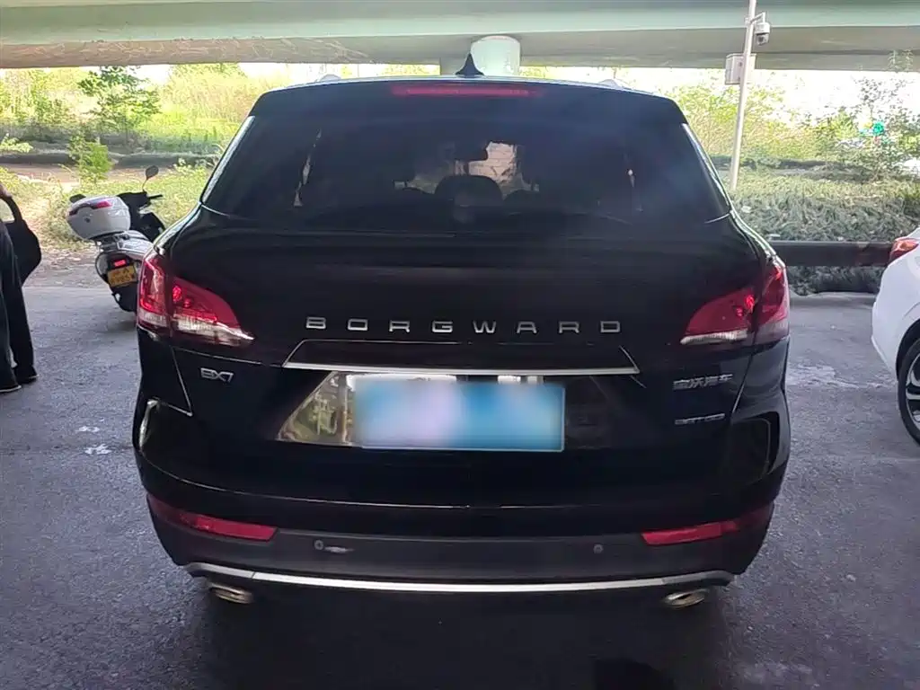 Borgward BX7 宝沃BX7 2018款 28 T 两驱豪华型 5座 国VI