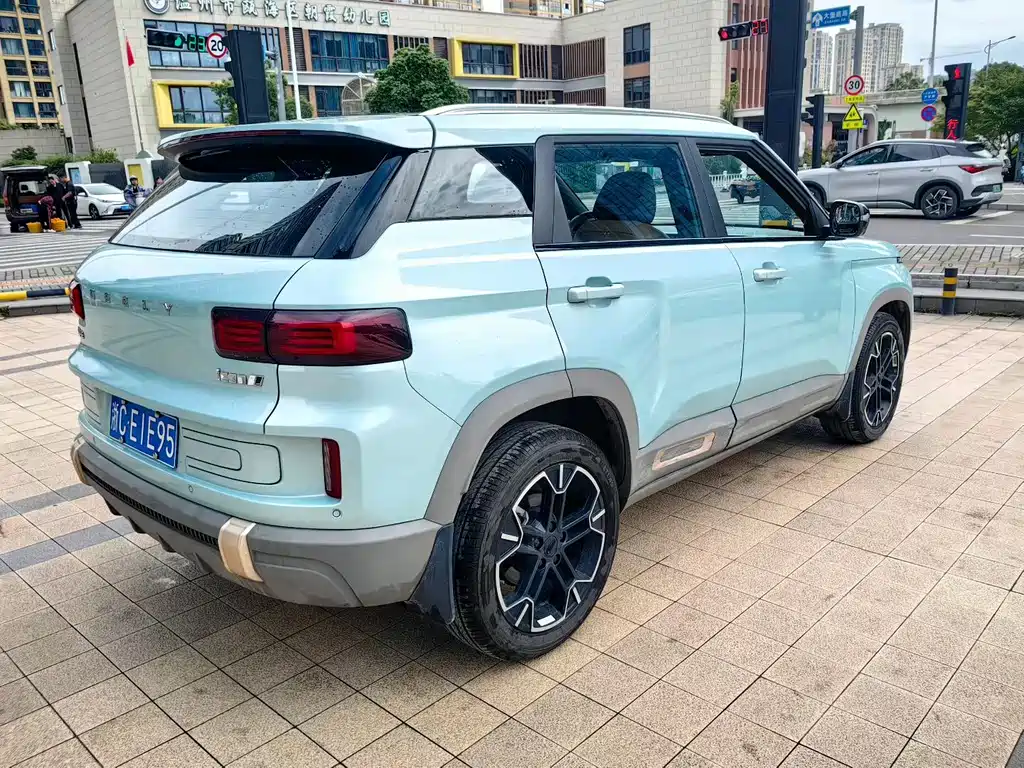 Geely ICON 1.5 TD Chocolate Pure Premium