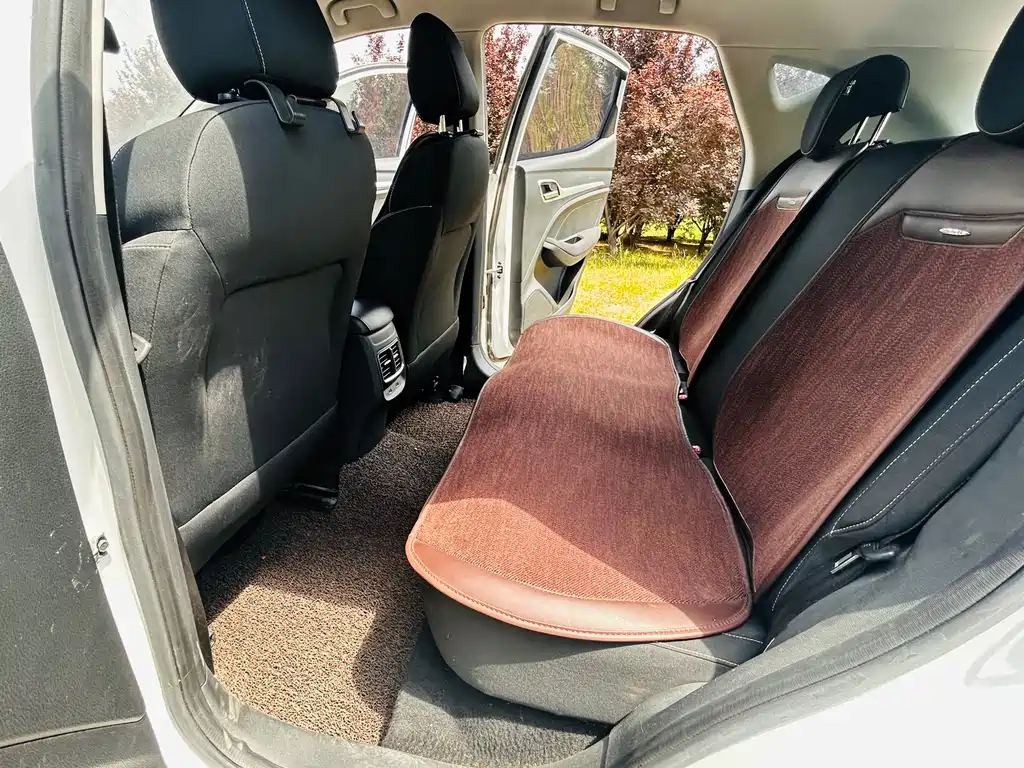 MG ZS 180 DVVT Auto Base