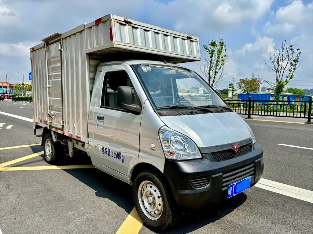 Wuling Rongguang Mini Truck 五菱荣光小卡 2021款 1.5 L标准型空调版单排L3 C