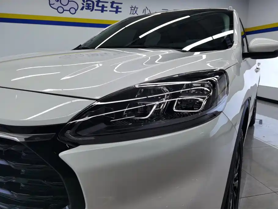 Escape EcoBoost 245 2 WD Shine Enjoyment