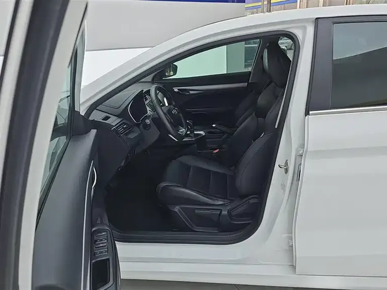 Geely Binrui 缤瑞 2019款 200 T 手动缤驰版