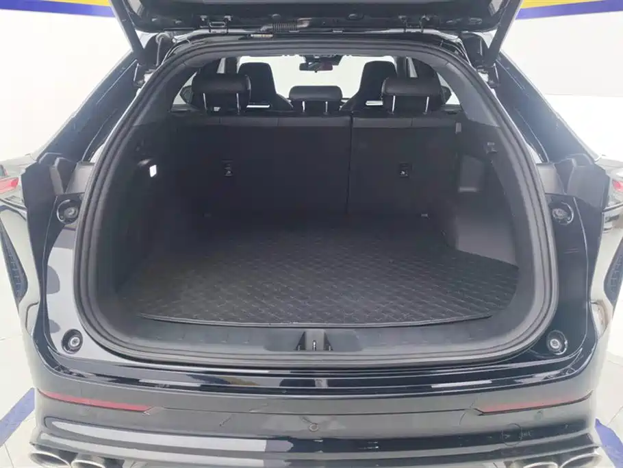 Changan Oshan Z6 Blue Whale 1.5 T DCT Smart Cool