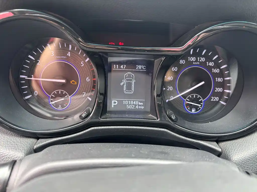 Yusheng S350 驭胜S350 2016款 2.0 T 自动两驱汽油豪华天窗版7座
