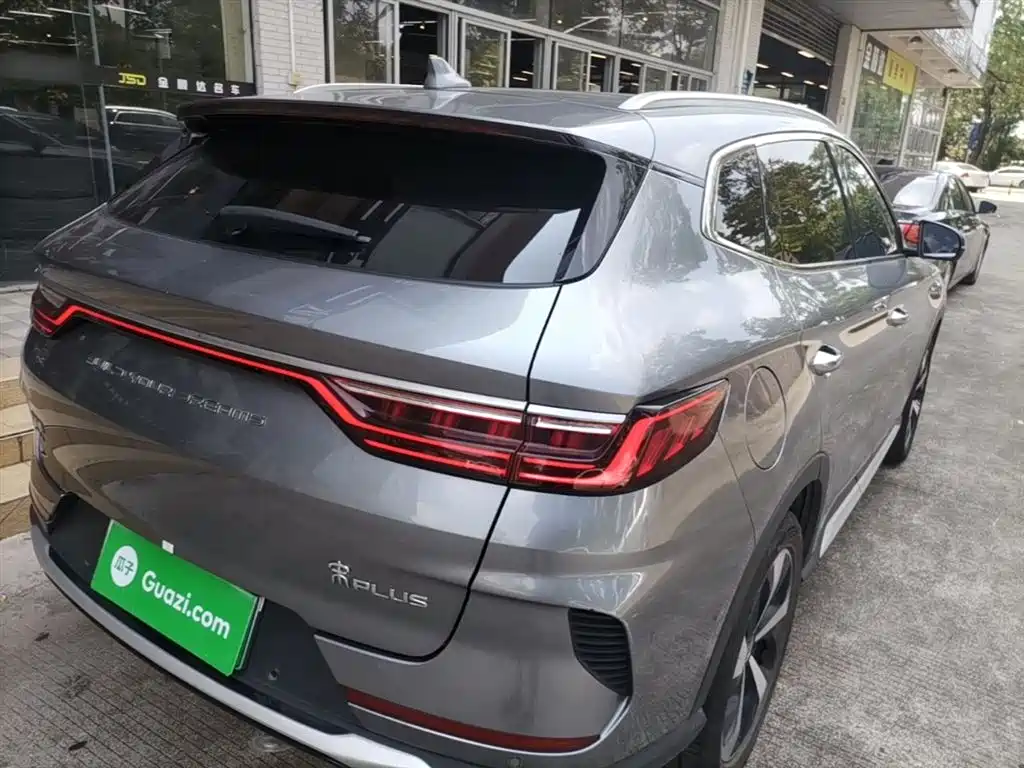 Song PLUS NEV DM-i 110 KM Flagship PLUS
