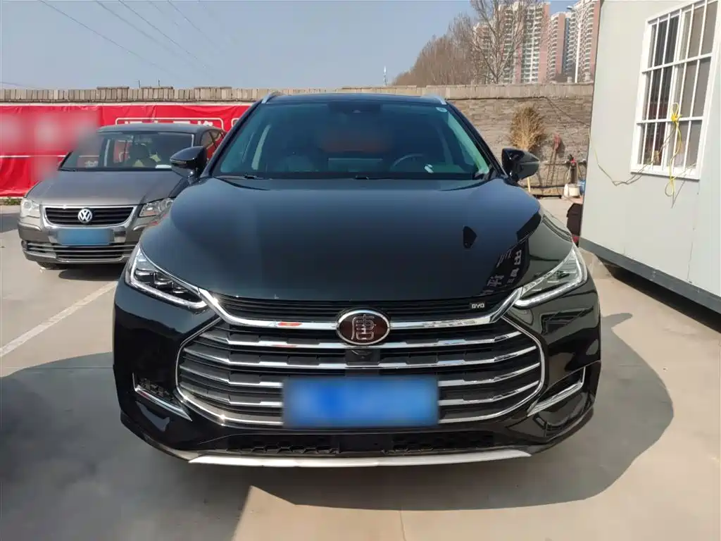Tang 2.0 T Auto Connected Honored 7-seat CN-VI