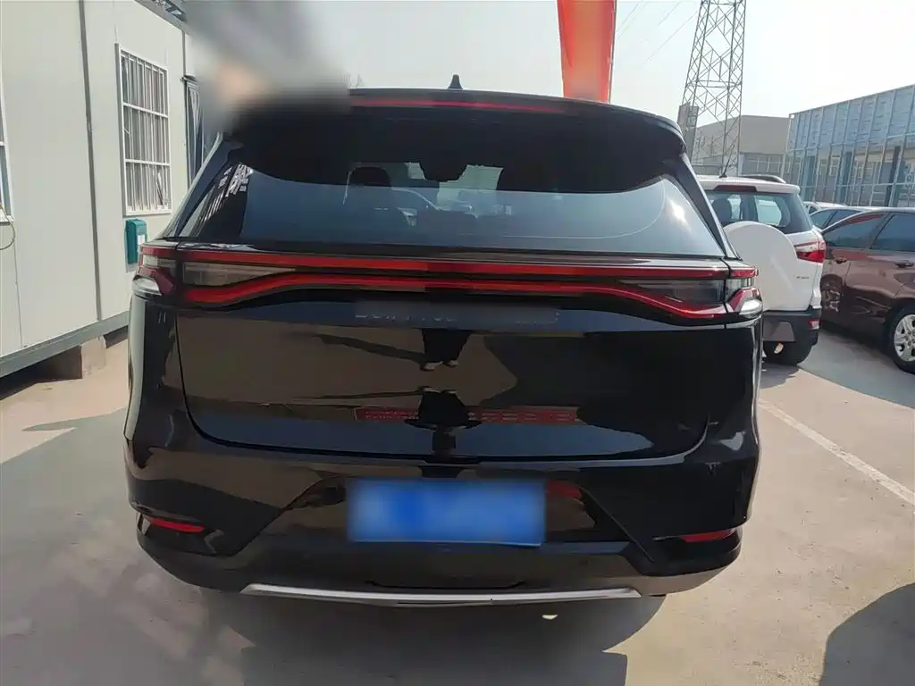 Tang 2.0 T Auto Connected Honored 7-seat CN-VI
