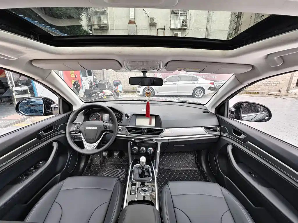 Haval H6 Blue Label Sport 1.5 T Manual 2 WD Elite